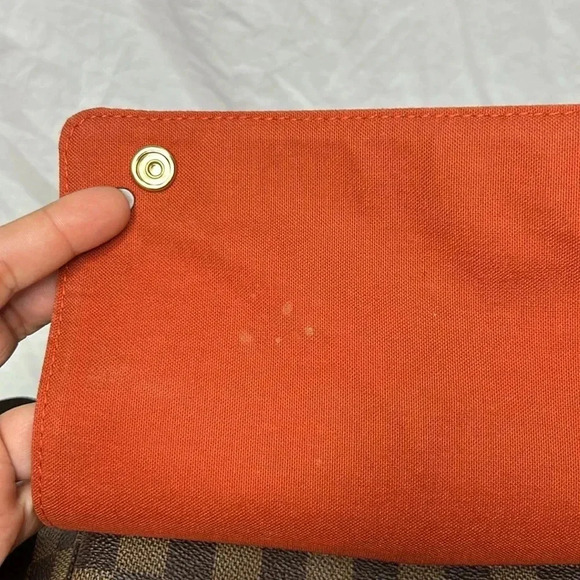 Louis Vuitton Naviglio messenger bag - Picture 7 of 12